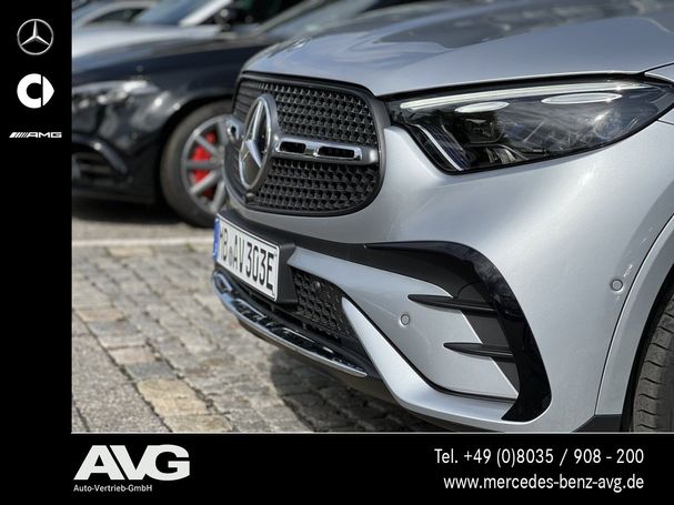 Mercedes-Benz GLC 300 e AMG 230 kW image number 7