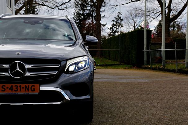 Mercedes-Benz GLC 350 e 4Matic 235 kW image number 26