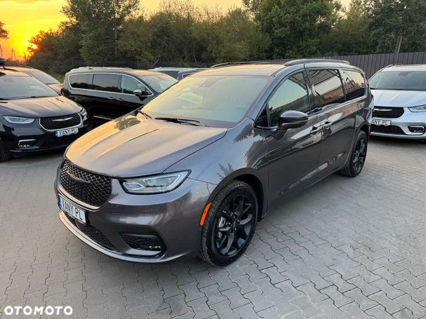 Chrysler Pacifica 208 kW image number 1