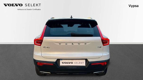 Volvo XC40 T4 140 kW image number 4