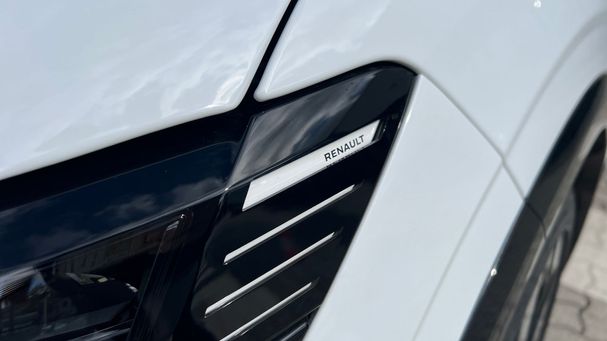 Renault Megane E-Tech 160 kW image number 18