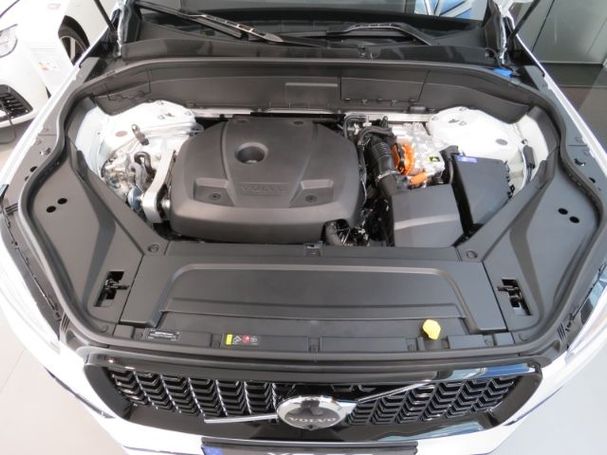 Volvo XC90 T8 Recharge AWD 335 kW image number 13