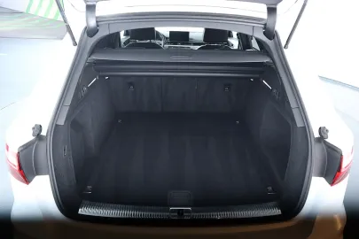 Car image 43