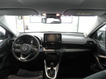 Car image 8