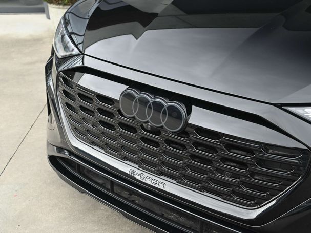 Audi SQ8 e-tron 370 kW image number 4