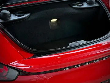 Car image 27
