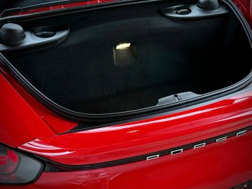 Car image 27
