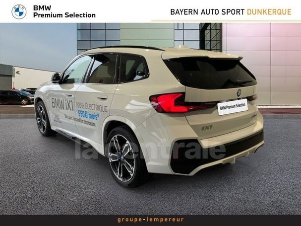 BMW iX1 xDrive30 M Sport 230 kW image number 3