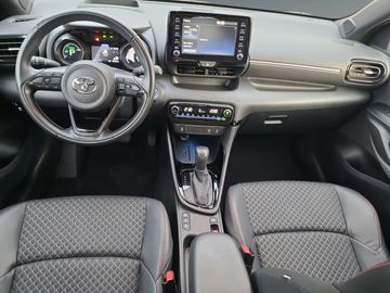 Car image 11