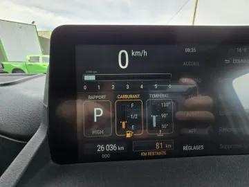 Car image 46