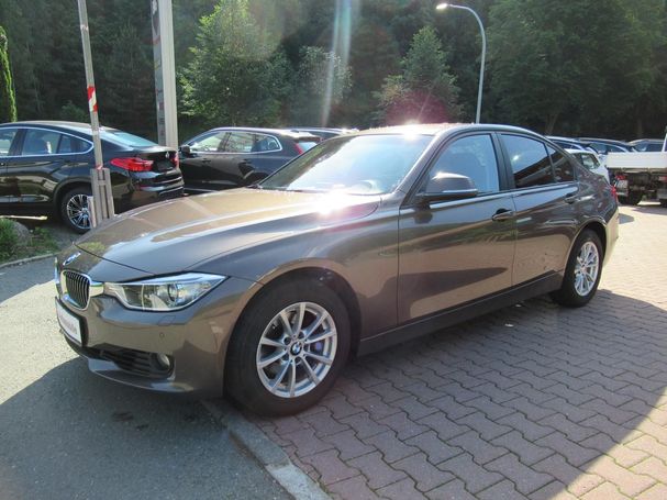 BMW 320i xDrive 135 kW image number 1