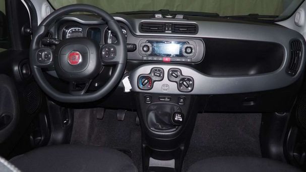 Fiat Panda Cross 1.0 Hybrid 51 kW image number 14