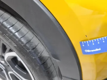 Car image 28