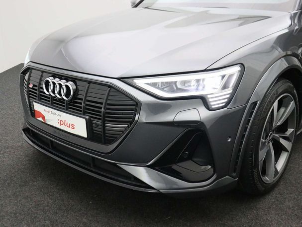 Audi e-tron quattro 370 kW image number 35