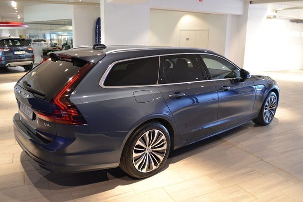 Volvo V90 B4 AWD Momentum 147 kW image number 8