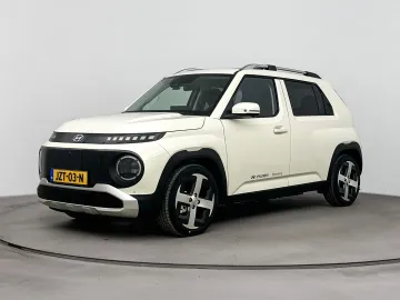 Car image 27