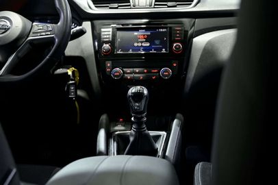 Car image 31