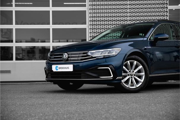 Volkswagen Passat GTE 1.4 TSI PHEV DSG 160 kW image number 5