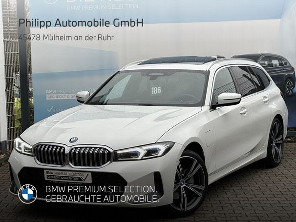 BMW 330 Touring e xDrive 215 kW image number 1