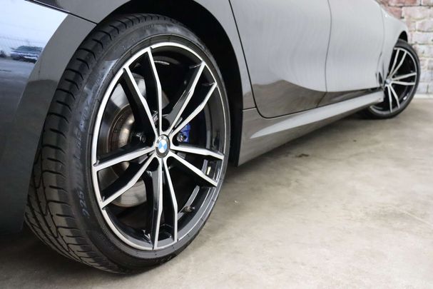 BMW 330i Touring M Sport 190 kW image number 6