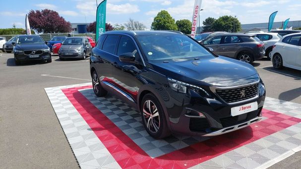 Peugeot 5008 BlueHDi 180 EAT8 GT 129 kW image number 2