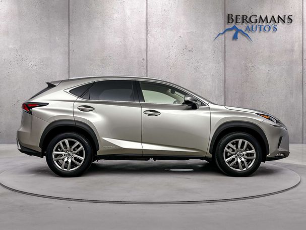 Lexus NX 300 h AWD 145 kW image number 8