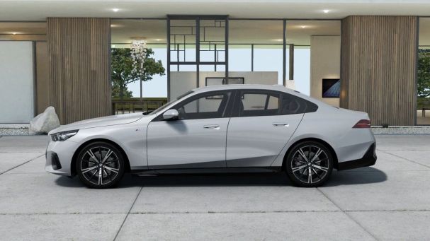 BMW 520i 153 kW image number 5