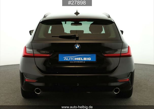 BMW 320d Touring Advantage 140 kW image number 2