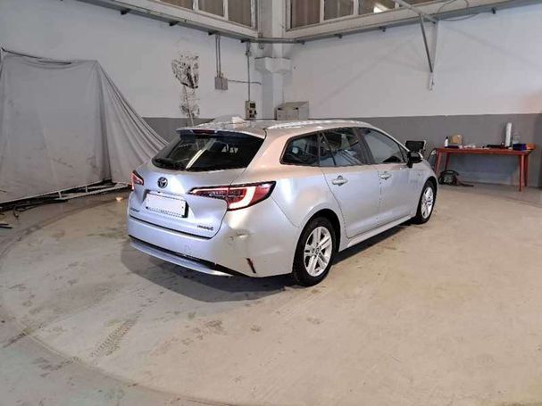 Toyota Corolla Hybrid Touring Sports 90 kW image number 4