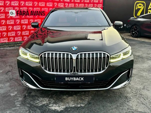 BMW 740 xDrive 250 kW image number 3