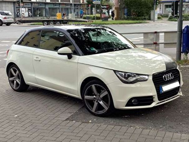 Audi A1 S-line Ambition 77 kW image number 2