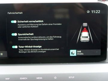 Car image 30