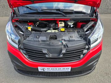 Car image 30