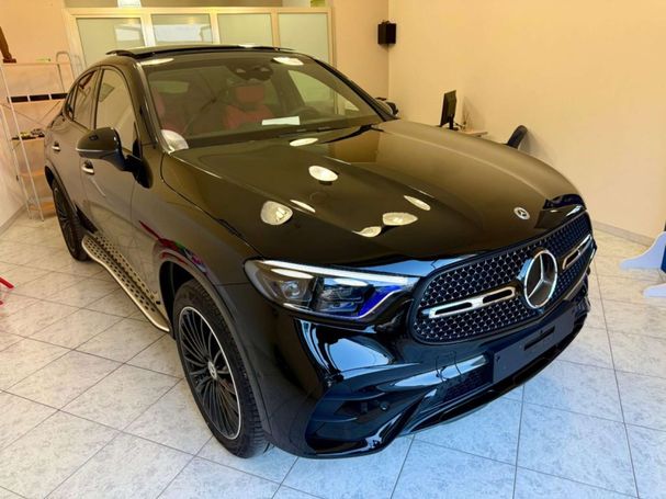 Mercedes-Benz GLC 300 Line 198 kW image number 2