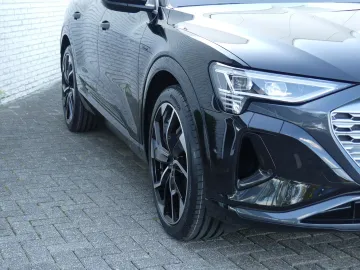 Car image 41
