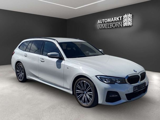 BMW 320d Touring M Sport xDrive 140 kW image number 2