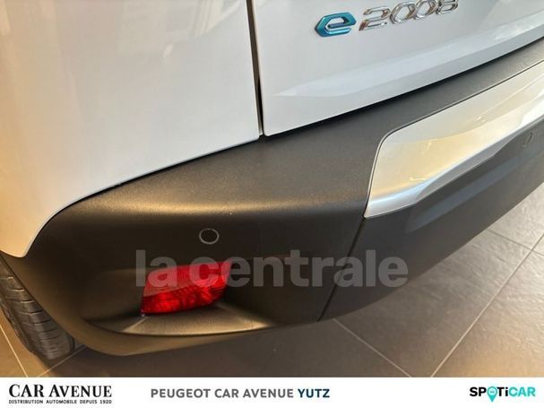 Peugeot 2008 e 50 kWh 100 kW image number 13