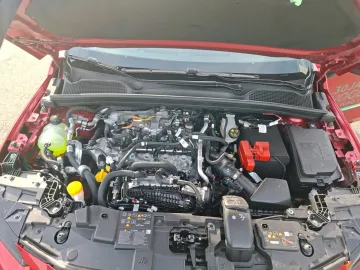 Car image 20