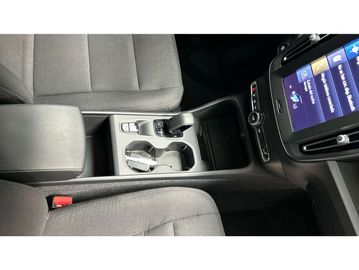 Car image 33