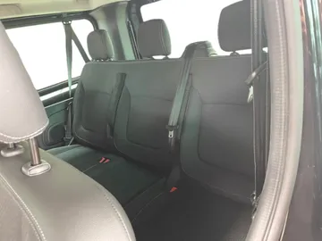 Car image 29