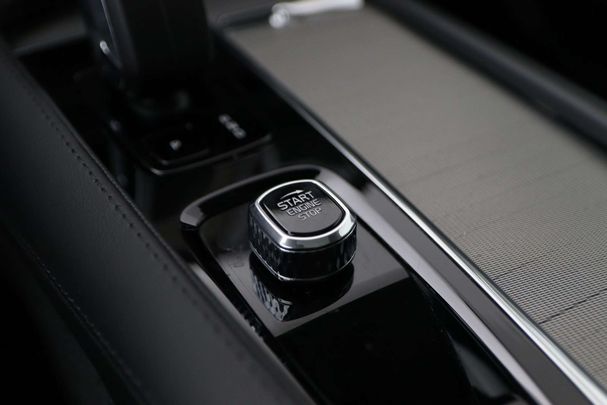 Volvo XC90 Recharge T8 AWD Plus 288 kW image number 36