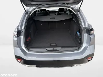 Car image 33