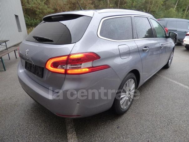 Peugeot 308 SW 1.2 PureTech 130 Allure 96 kW image number 3