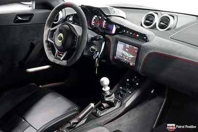 Car image 47