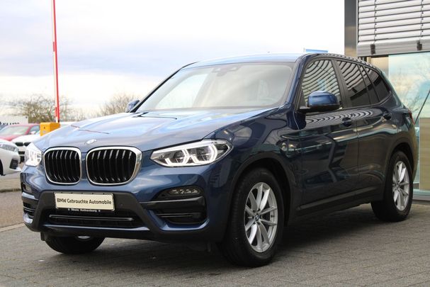 BMW X3 xDrive20d Advantage 140 kW image number 1