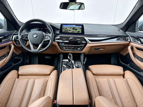 BMW 530i xDrive 185 kW image number 9