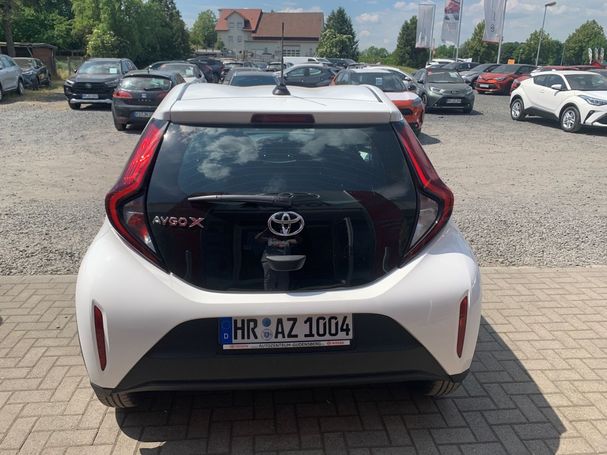 Toyota Aygo X 1.0 53 kW image number 4