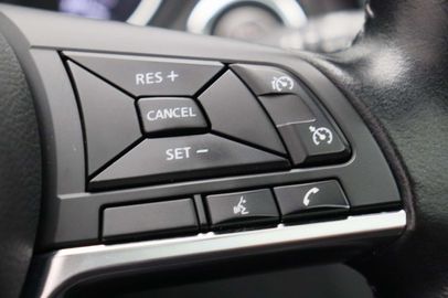 Car image 37