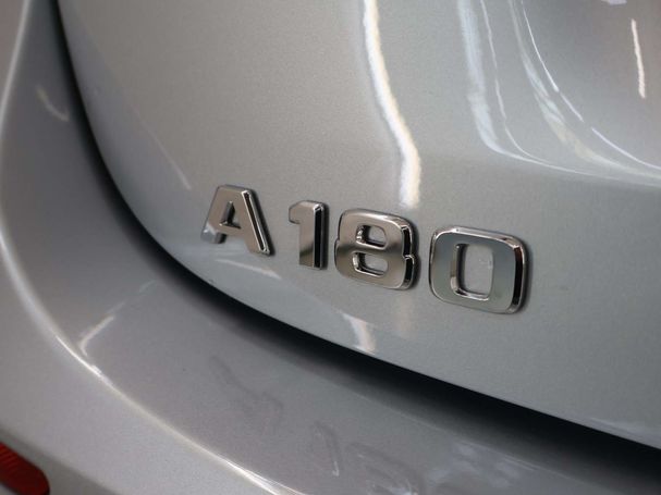 Mercedes-Benz A 180 100 kW image number 40