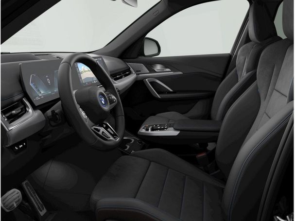 BMW X1 xDrive30e 240 kW image number 3